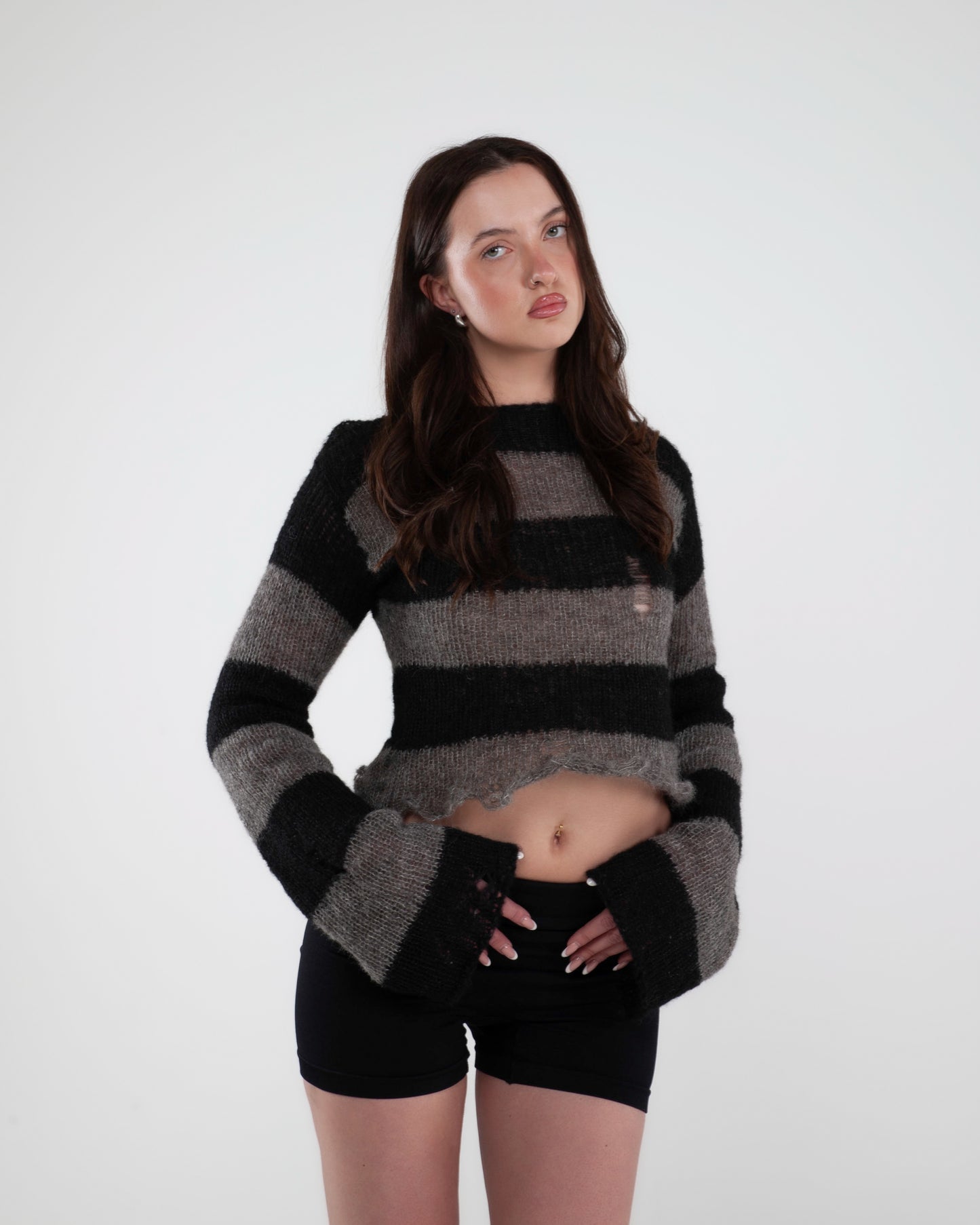 01 STRIPED SWEATER