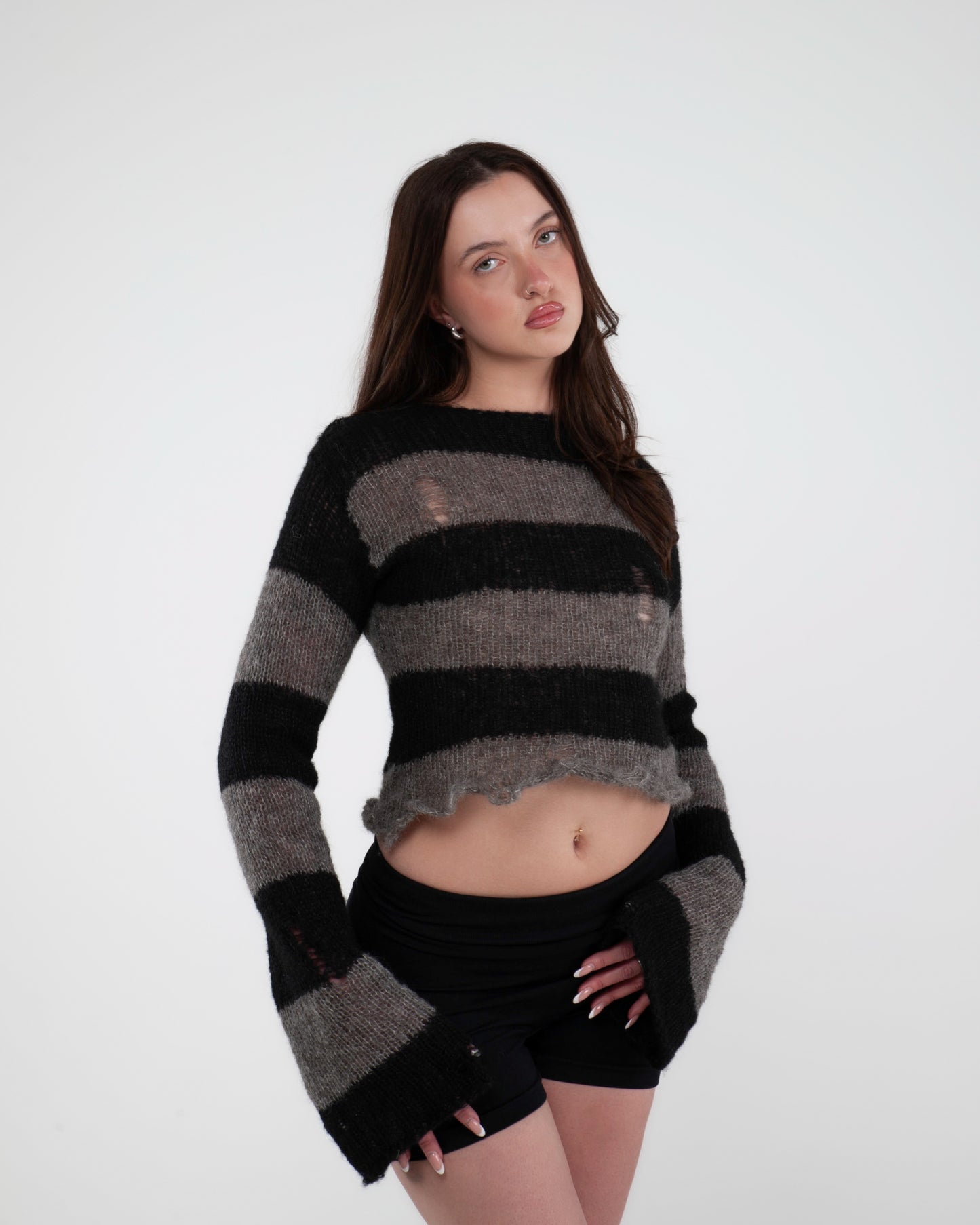 01 STRIPED SWEATER