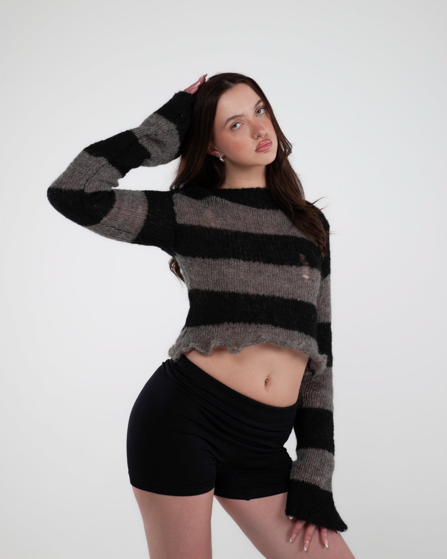01 STRIPED SWEATER