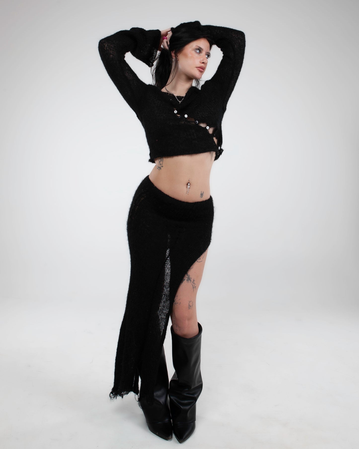 OBLIQUE NOIR SWEATER