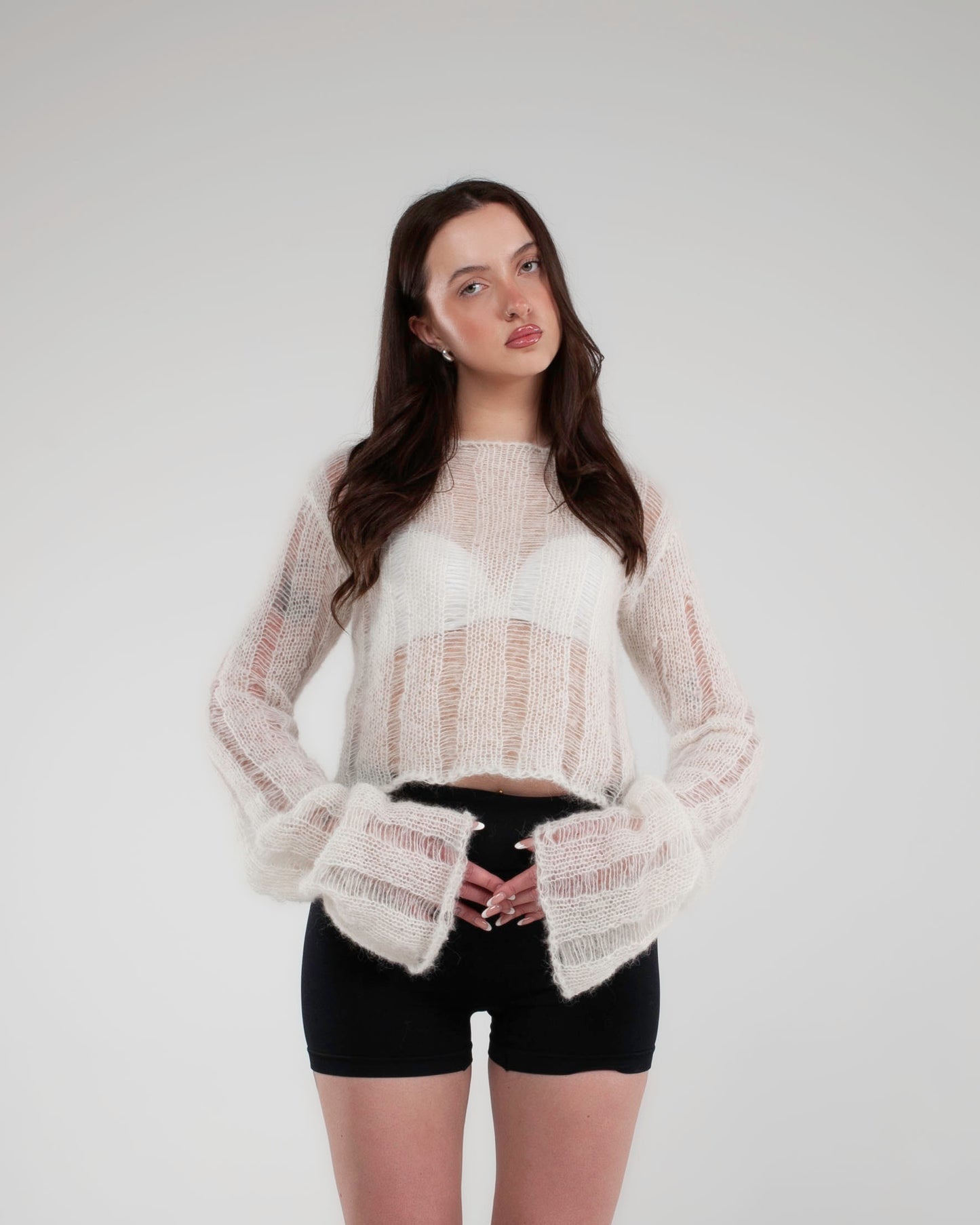 BEIGE DISTRESSED SWEATER