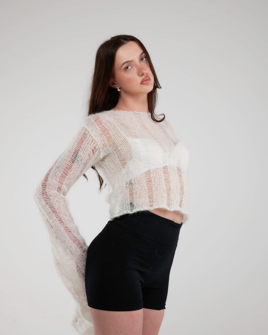 BEIGE DISTRESSED SWEATER