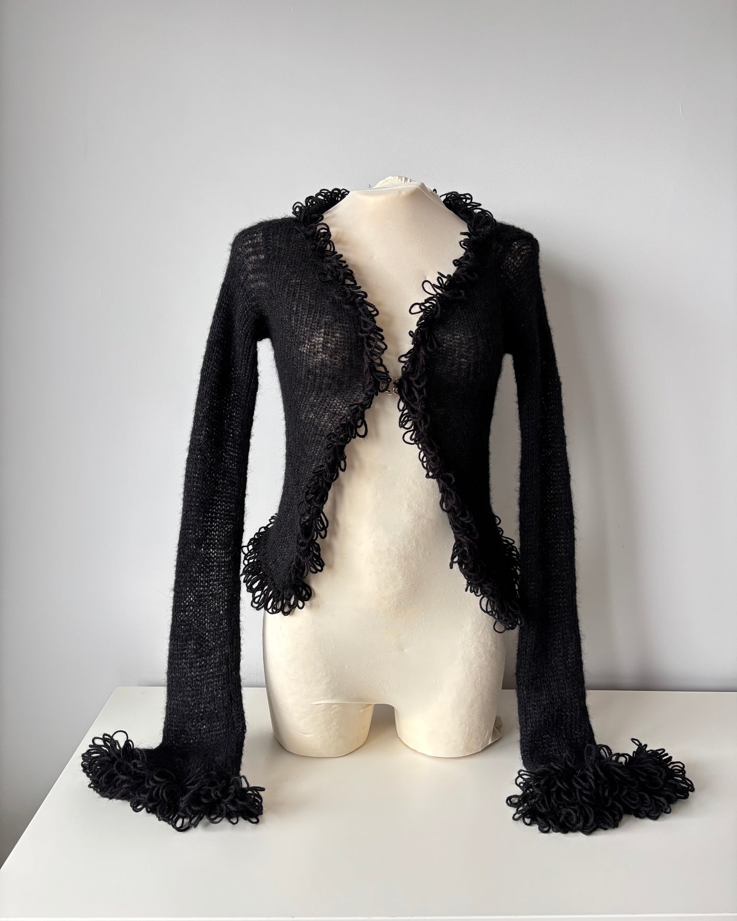 LOOP CARDIGAN
