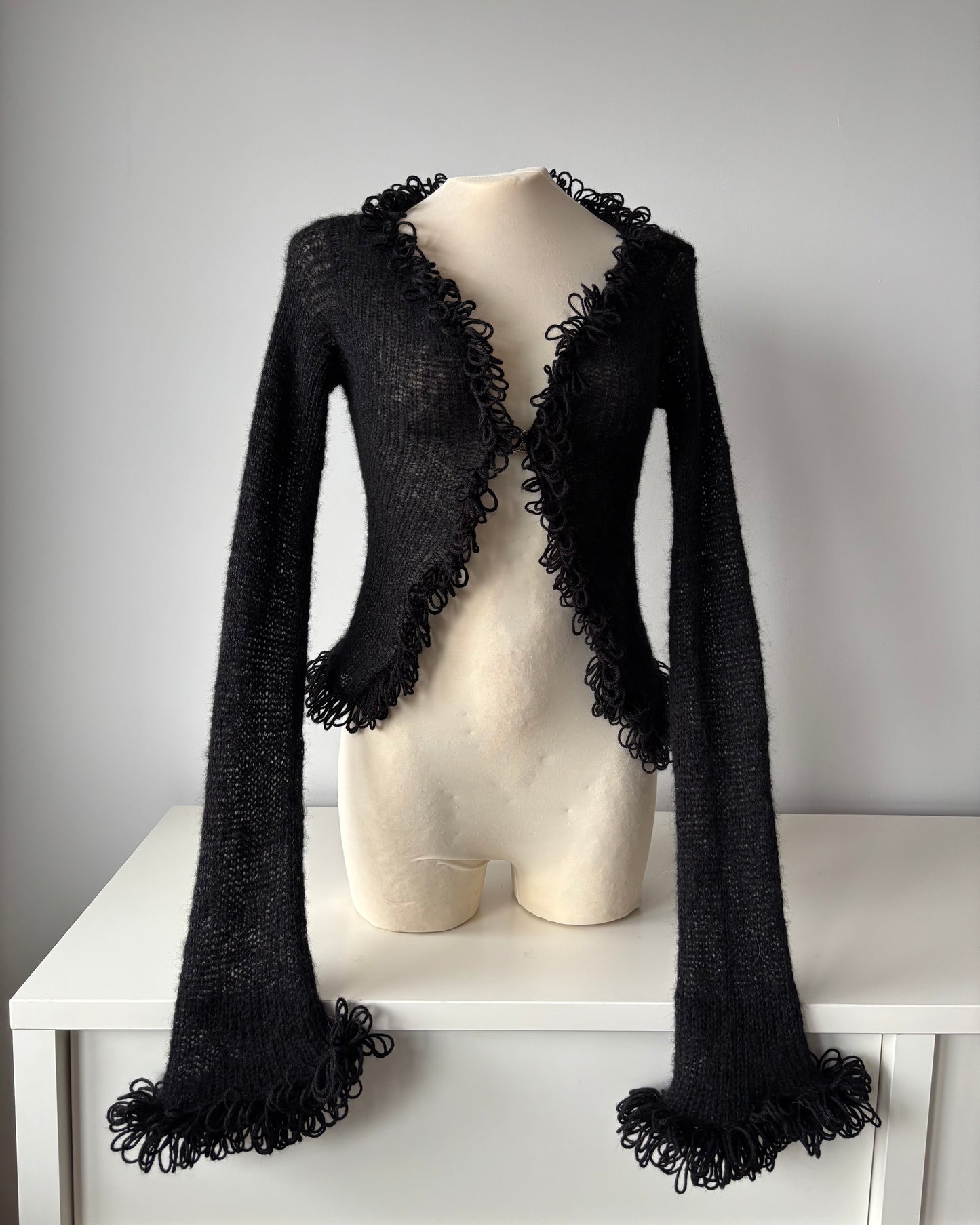 LOOP CARDIGAN