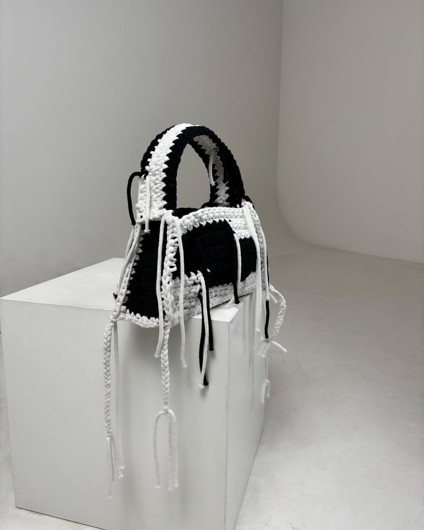 THE KNOT BAG