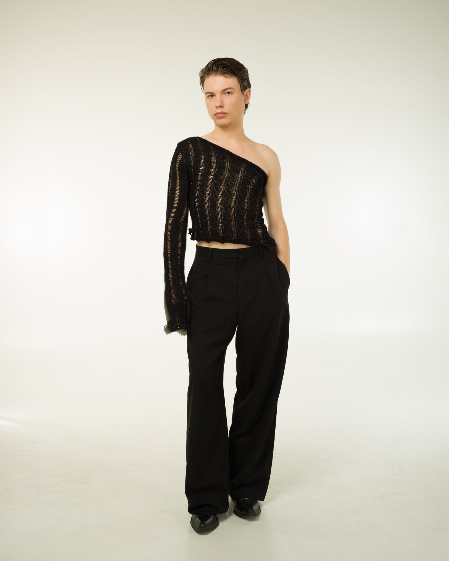 ONE-SLEEVE ALPACA SWEATER