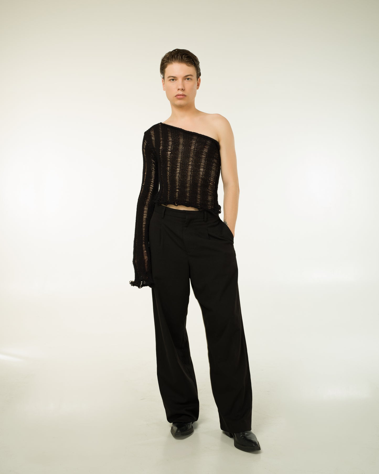 ONE-SLEEVE ALPACA SWEATER