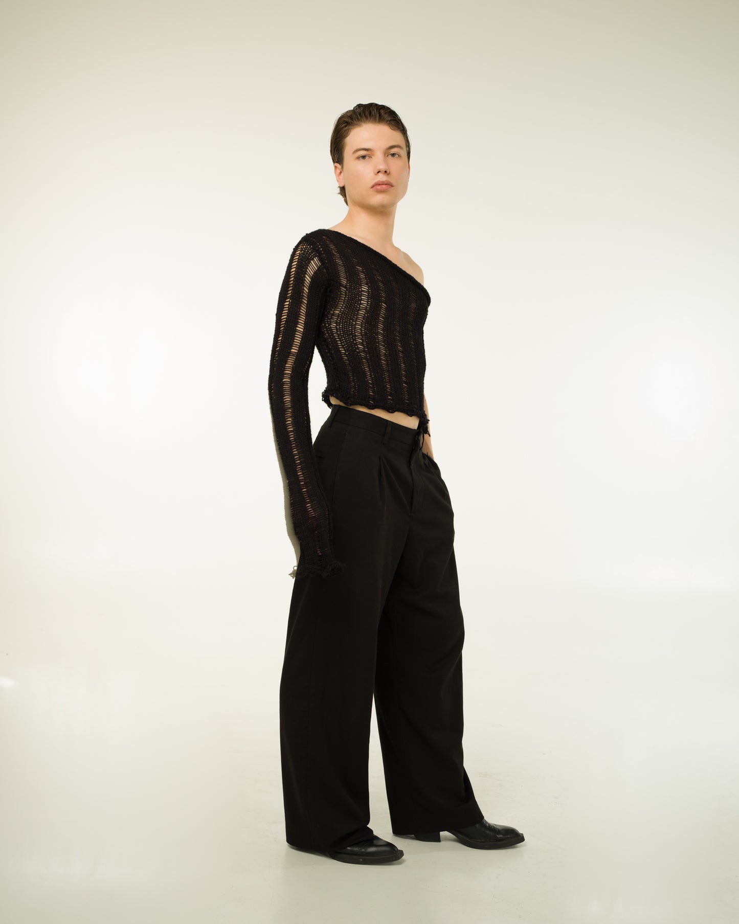 ONE-SLEEVE ALPACA SWEATER