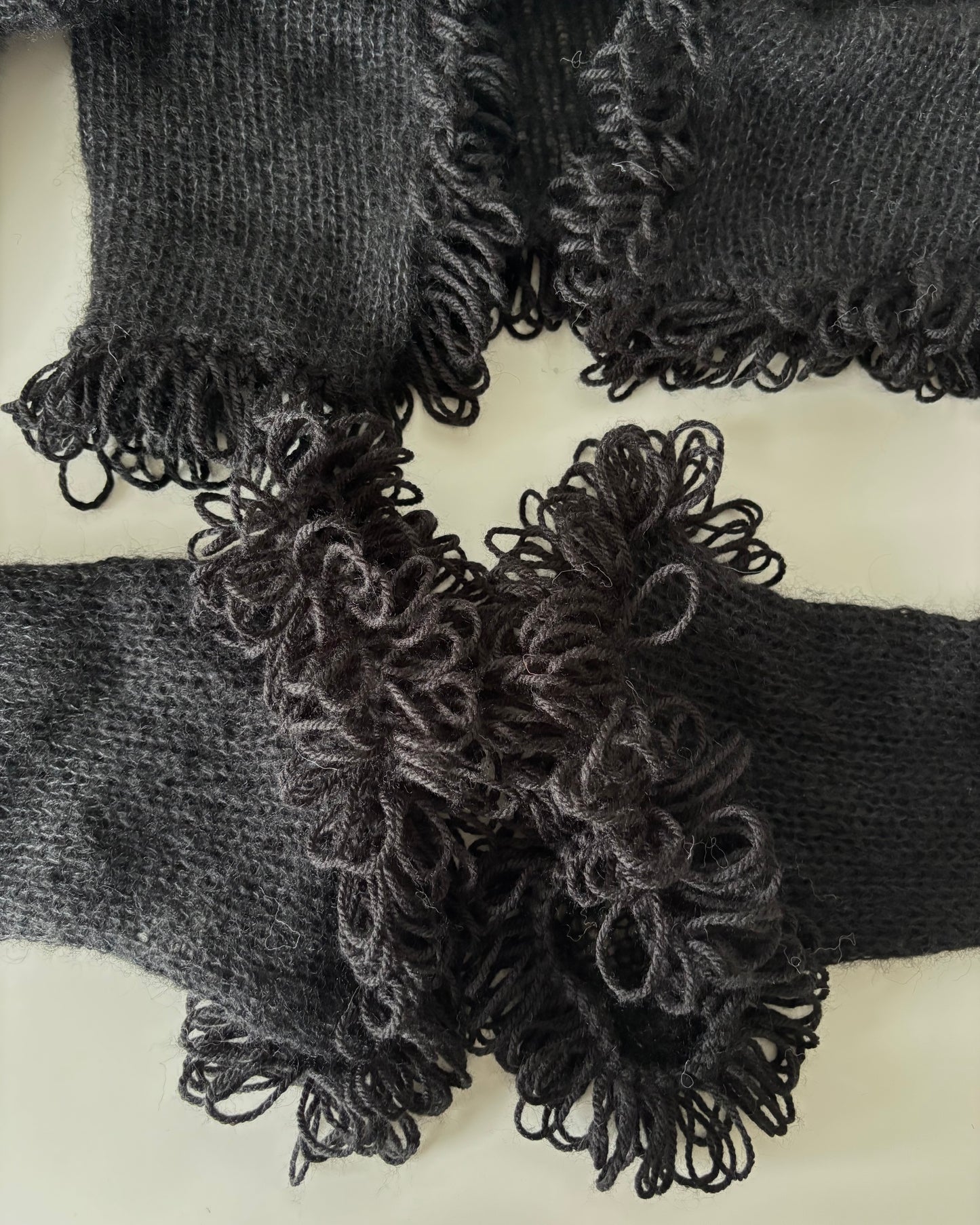 LOOP CARDIGAN