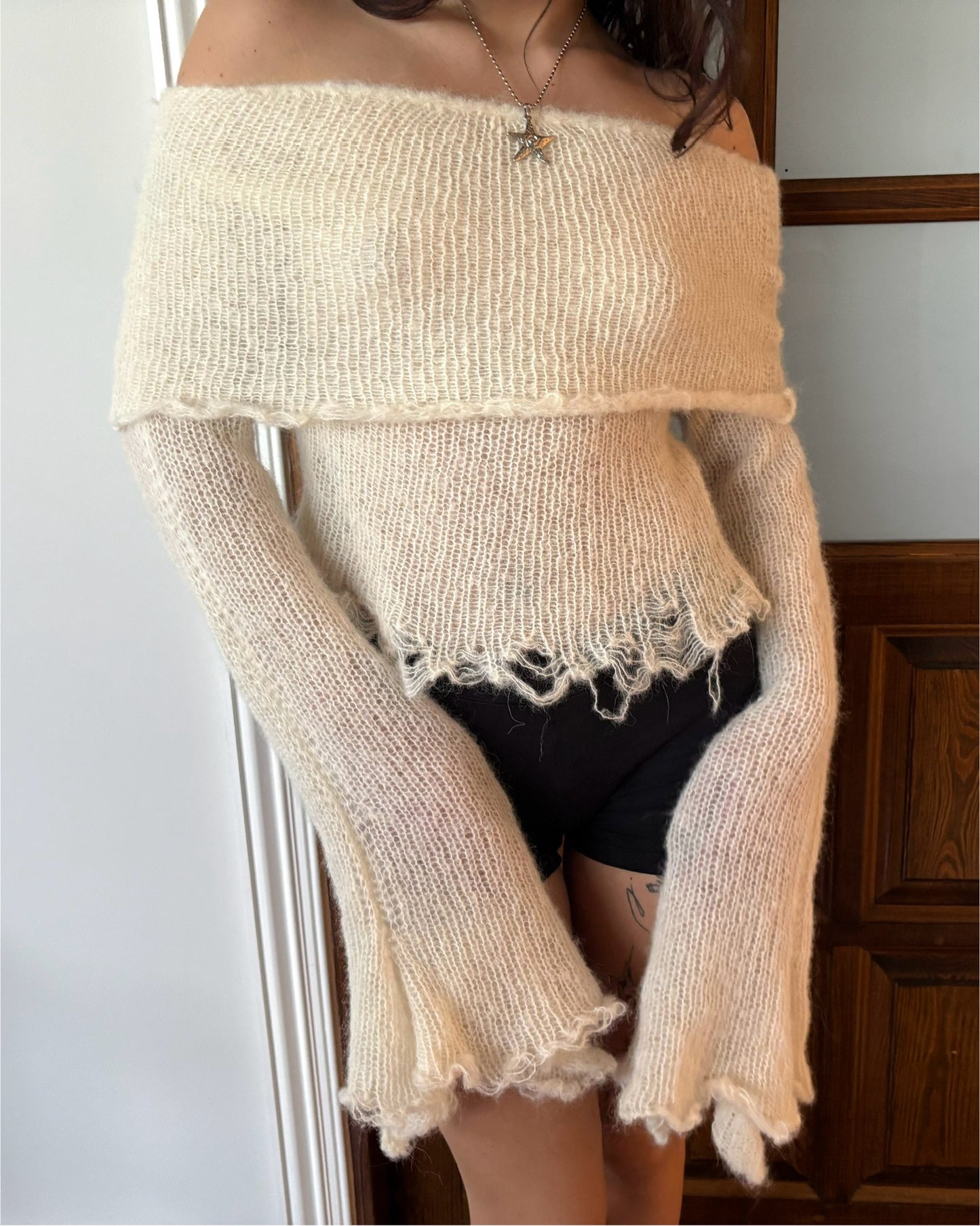 OFF-SHOULDER BEIGE SWEATER