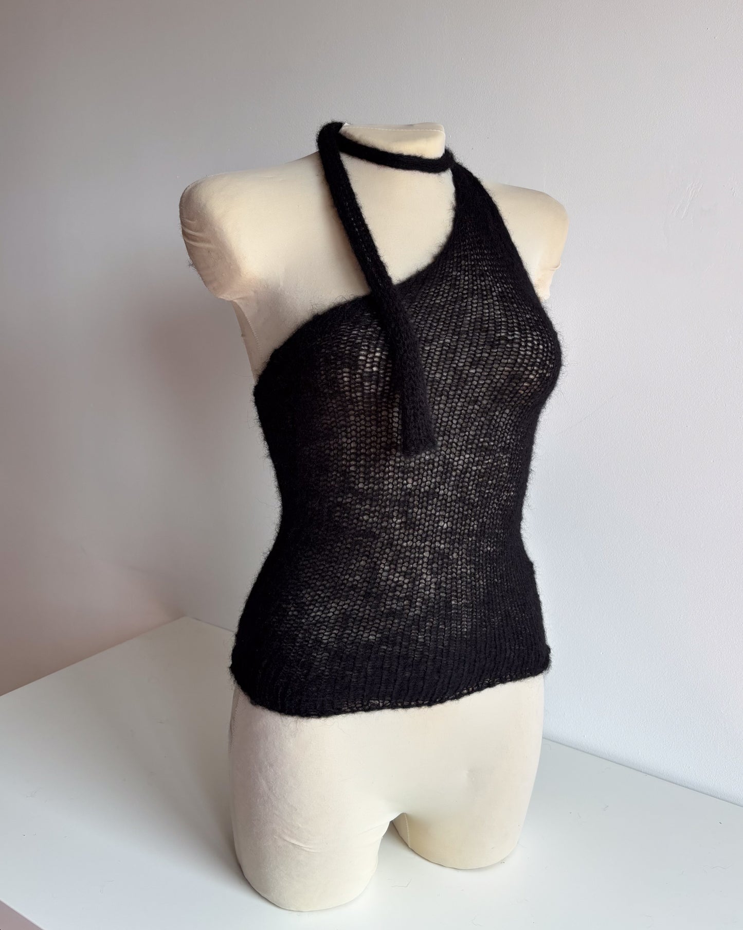 MICRO SCARF TOP