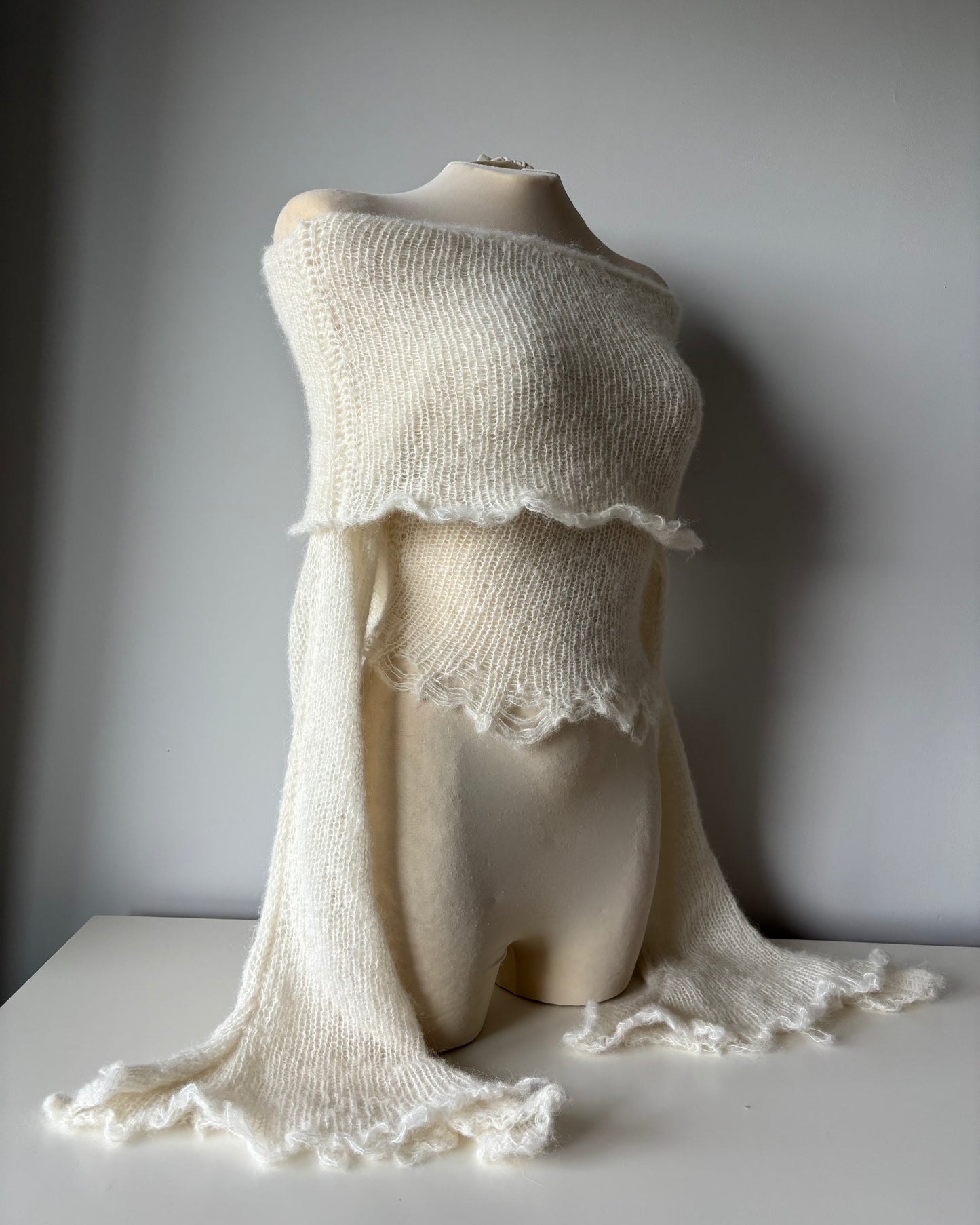 OFF-SHOULDER BEIGE SWEATER